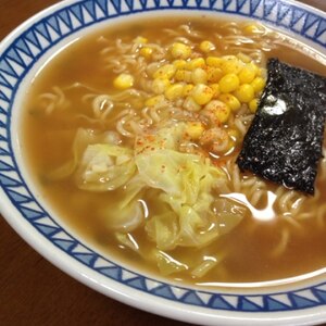 休みの日の昼に！即席味噌ラーメン